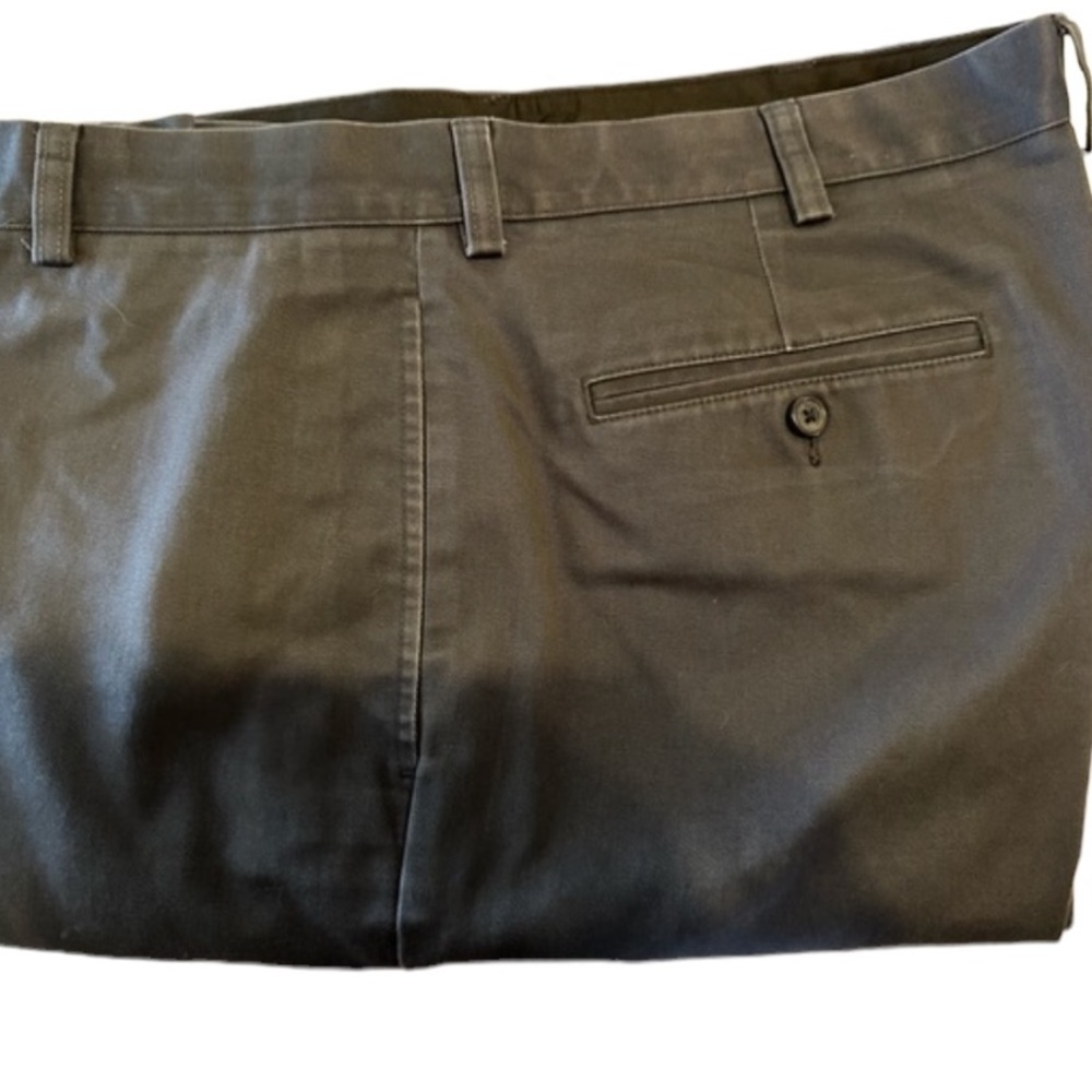 L.L. Bean men’s dress pants 37x32 Navy